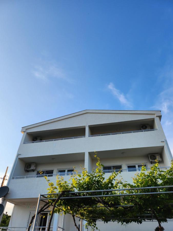 Apartments Wild Beauty - Krimovica Budva Buitenkant foto